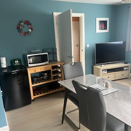 'Kodi'S Place' Well Appointed 1 Bedroom Apartment With Excellent Transport Links And Free Wi-Fi Whiteabbey المظهر الخارجي الصورة