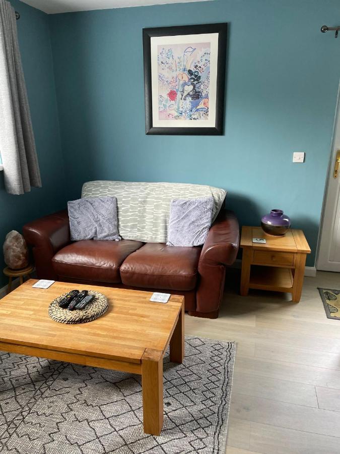 'Kodi'S Place' Well Appointed 1 Bedroom Apartment With Excellent Transport Links And Free Wi-Fi Whiteabbey المظهر الخارجي الصورة