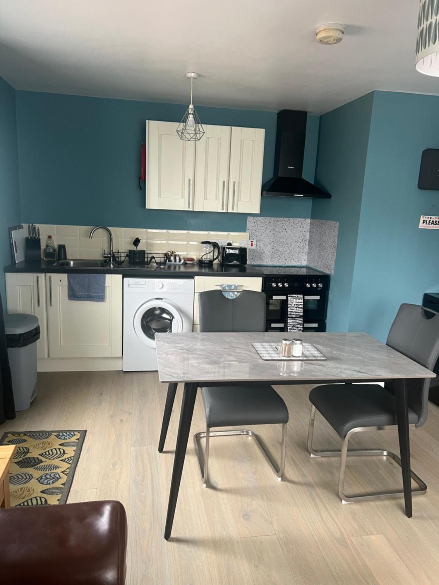 'Kodi'S Place' Well Appointed 1 Bedroom Apartment With Excellent Transport Links And Free Wi-Fi Whiteabbey المظهر الخارجي الصورة
